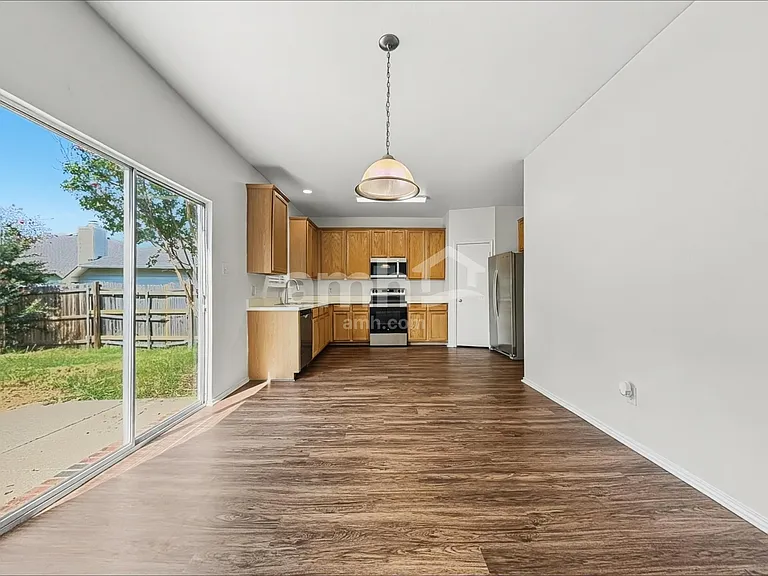 4000 Hidden Meadow Ct — Photo 5