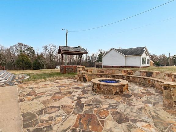 4th image of 2675 Swicegood Rd