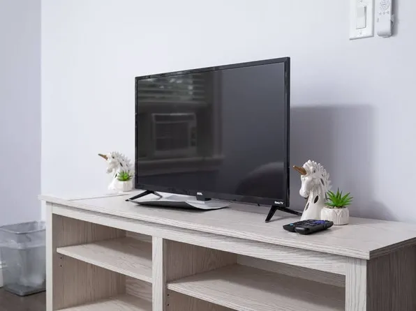 7 Summit Ave #Id1511375p, Everett, MA 02149