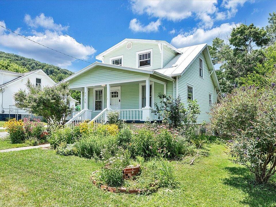 1st image of 3739 Melcher St SE