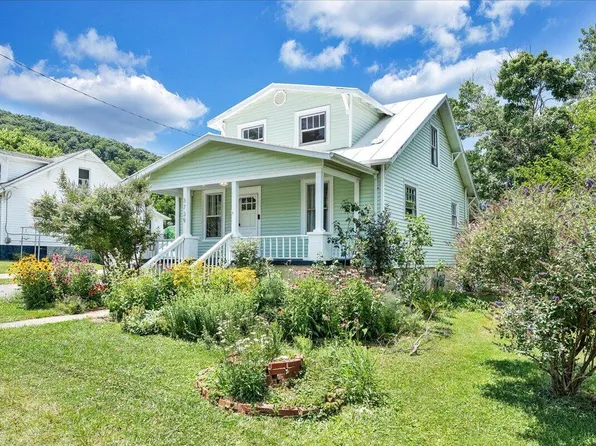 3739 Melcher St SE, Roanoke, VA 24014