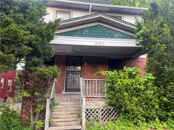 3123 Central St, Kansas City, MO 64111