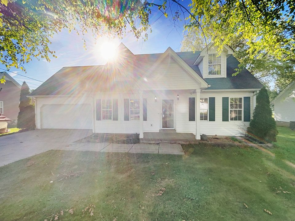 1st image of 2919 Penny Ln