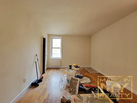 Rented by Made In NY Realty | media 19