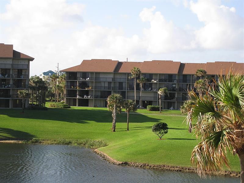 1st image of 301 S Seas Dr APT 103