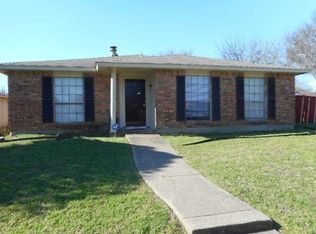 9804 Sophora Cir, Dallas, TX 75249