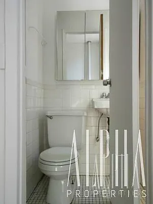 Rented by Alpha Properties NYC I LLC | media 54