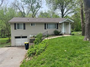 803 NE 82nd Ter, Kansas City, MO 64118