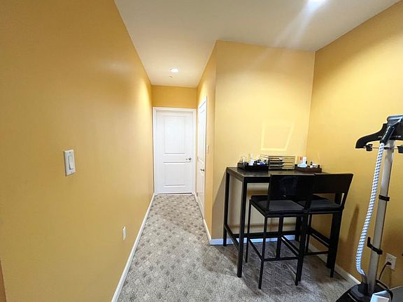4th image of 399 11th St APT 306