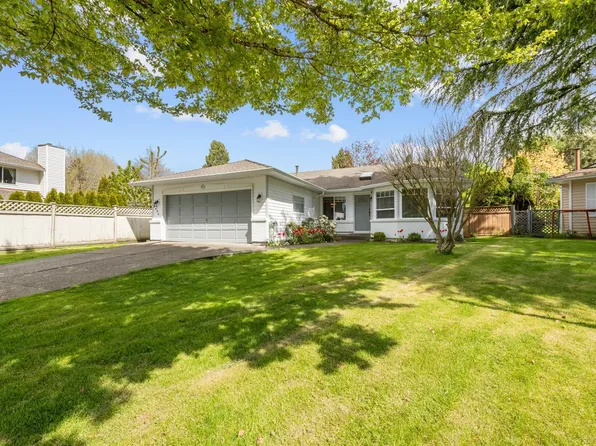 2436 126th St, Surrey, BC V4A 8H7