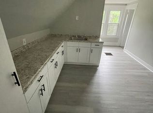 12 Harding Pl, New Haven, CT 06511