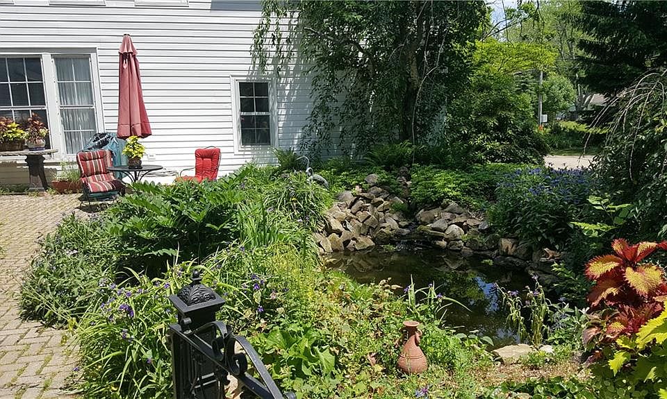 8300 Lake Pleasant Rd, Erie, PA 16509 Zillow