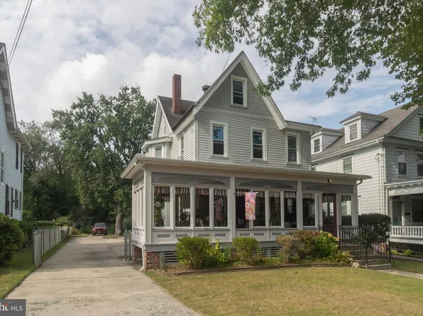 714 Main St, Riverton, NJ 08077