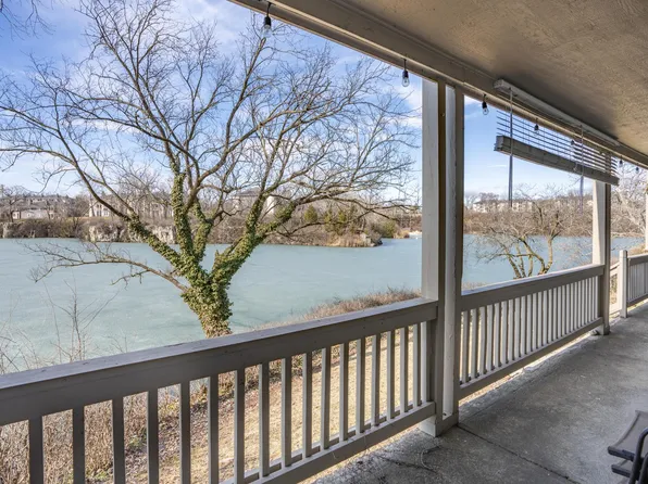 1407 Lake Shore Dr #139, Columbus, OH 43204