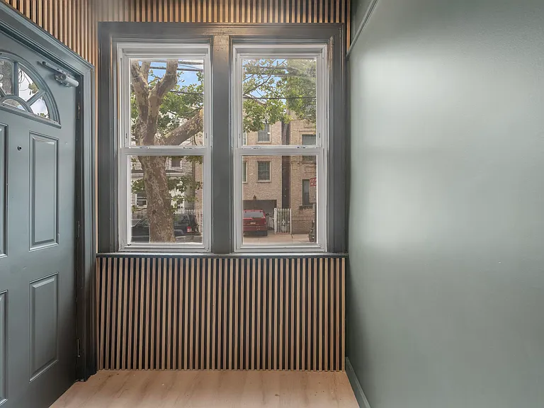 32 Storms Ave #1 — Photo 15