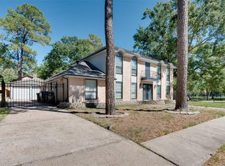 7402 Maple Tree Dr, Houston, TX 77088