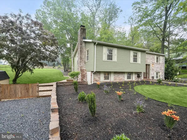 3707 Diane Ave, Hampstead, MD 21074