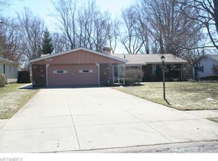 30201 Ednil Dr, Bay Village, OH