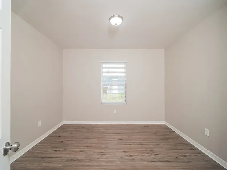 509 SW 11th Ave — Photo 14