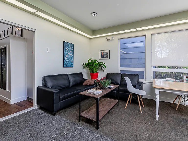 Marine Plaza Apartments — Photo 9