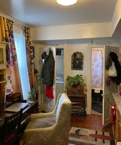 24 S Patterson Park Ave — Photo 11