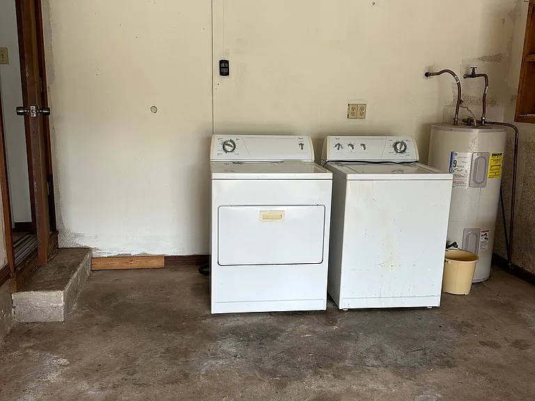 1214 W Garden St #4 — Photo 2