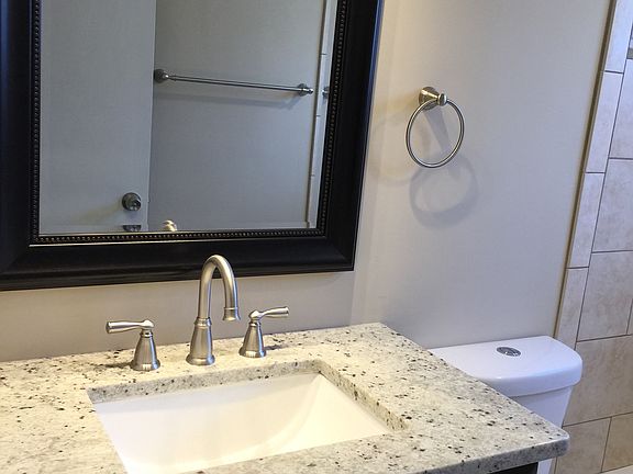4th image of 5601 Venetian Blvd NE