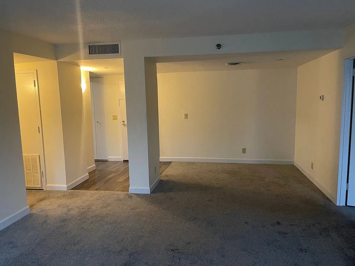 Building Photo - 112 Huntington Ave #20B