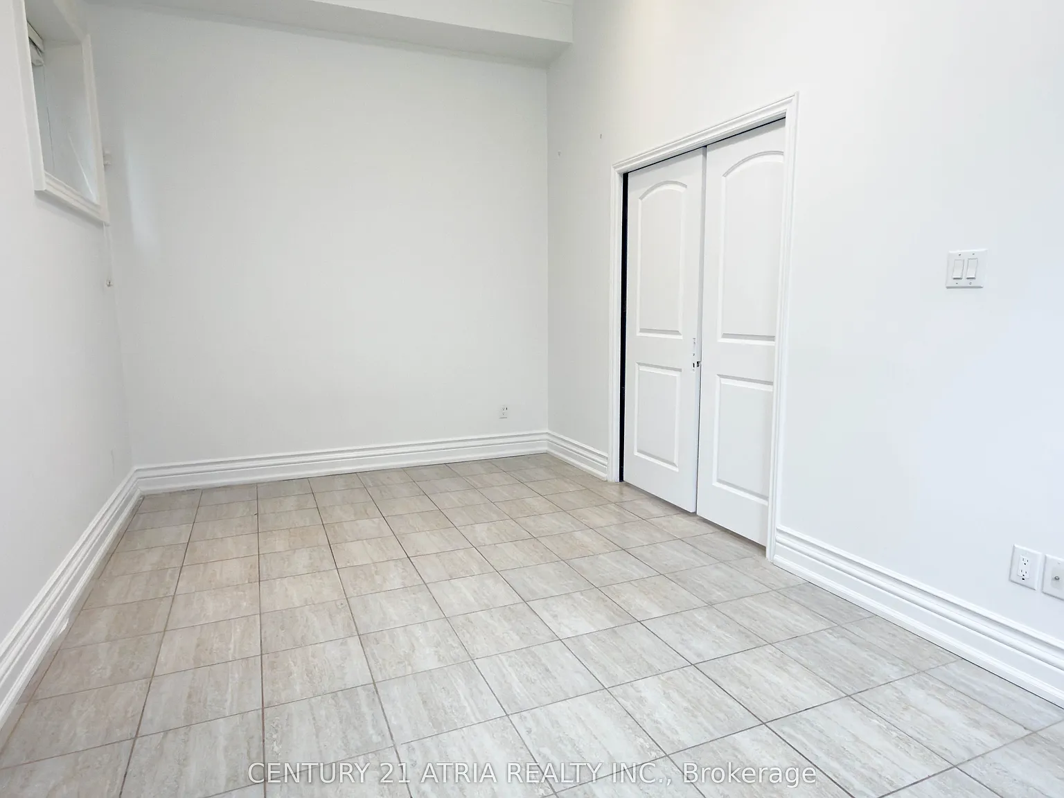2 bed, $1,900 — Photo 4