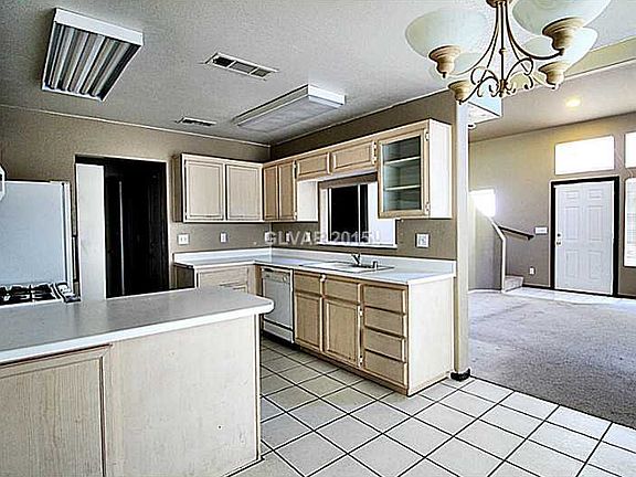 4th image of 6844 Coral Rock Dr #17