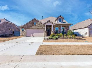 713 Falcon Rd, Argyle, TX 76226