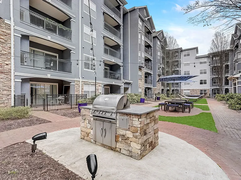 LYV Buckhead — Photo 45