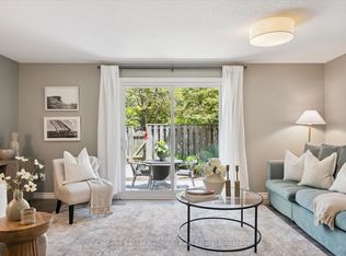 383 Edinburgh Rd S #24, Guelph, ON N1G 2K7