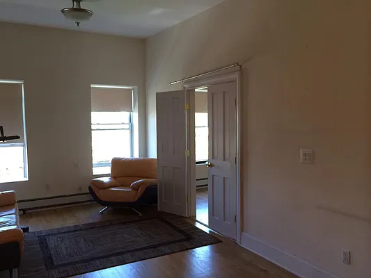 Rented by Brooklyn Bridge | media 27