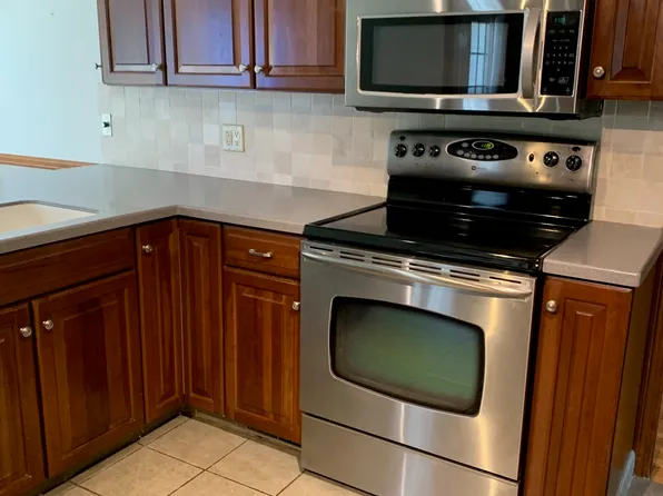 180 Round Hill Road, Cheshire, CT 06410