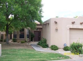 4010 E Round Hill Dr, Phoenix, AZ 85028