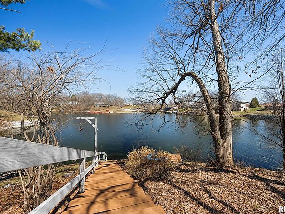 3rd image of 4304 S Arn Ct