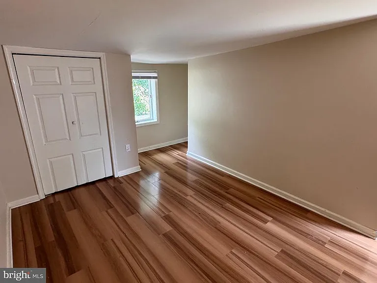17 West St — Photo 13