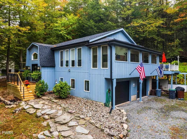 134 Tanbark Dr, Greentown, PA 18426
