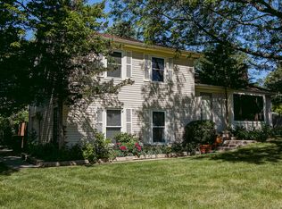 1501 Bunescu Ln, Buffalo Grove, IL 60089