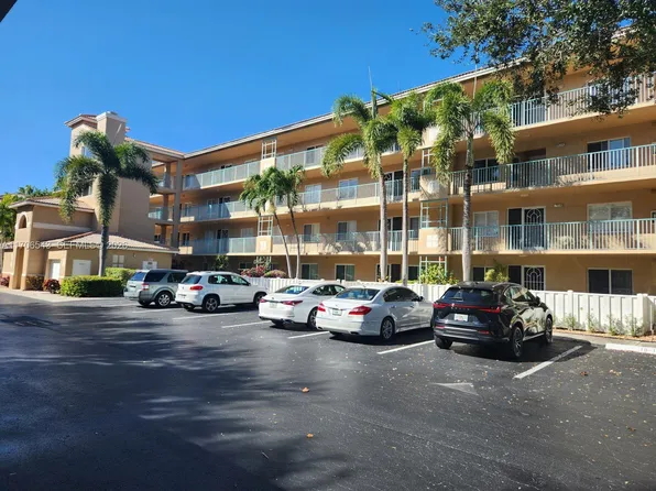 5749 Gemstone Ct APT 307, Boynton Beach, FL 33437