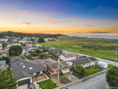 210 Filbert St, Half Moon Bay, CA, 94019