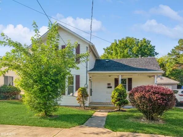 421 E 4th St, Pt Clinton, OH 43452