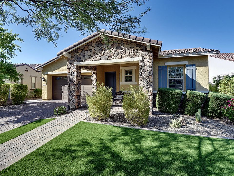 1st image of 20650 W Hillcrest Blvd