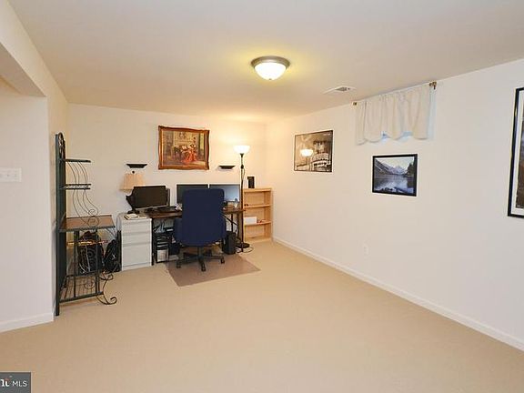 2nd image of 204 Monticello Sq