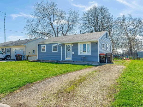 213 Nugent Pl, Lincoln, IL 62656