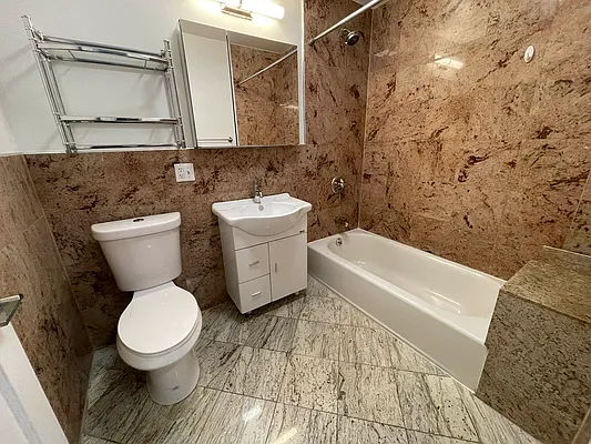 Rented by Compass | media 3