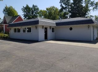201 Archer Ave, Marshall, IL 62441