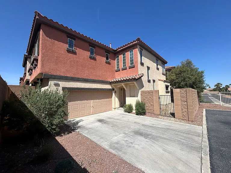 10646 Allegrini Dr — Photo 1