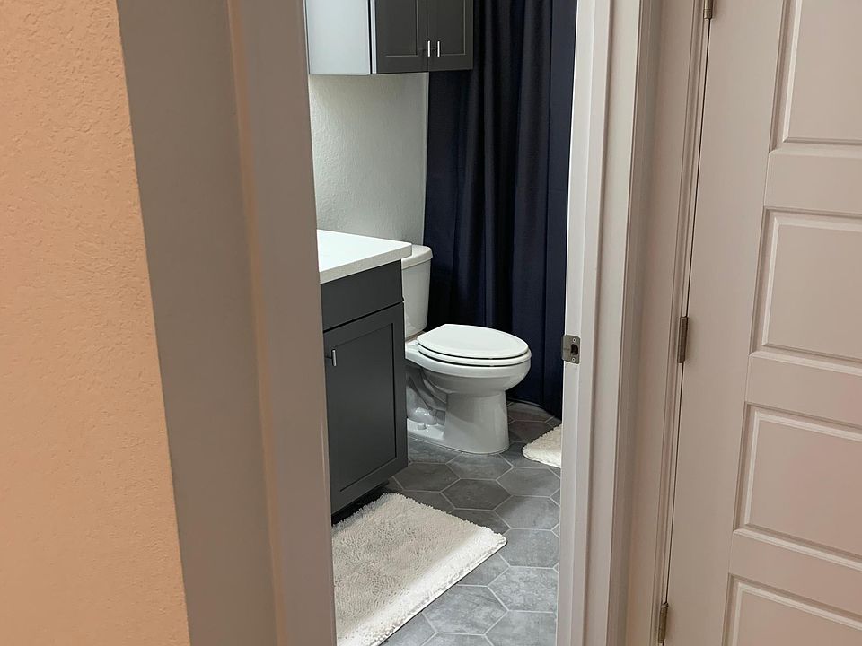1st image of 2305 Shamrock Ave #1